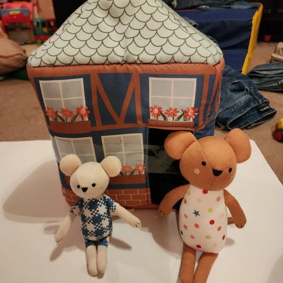 Pillowfort House and Mouse Kids' Interactive 3 Piece Play Set NWOT - Picture 2 of 2